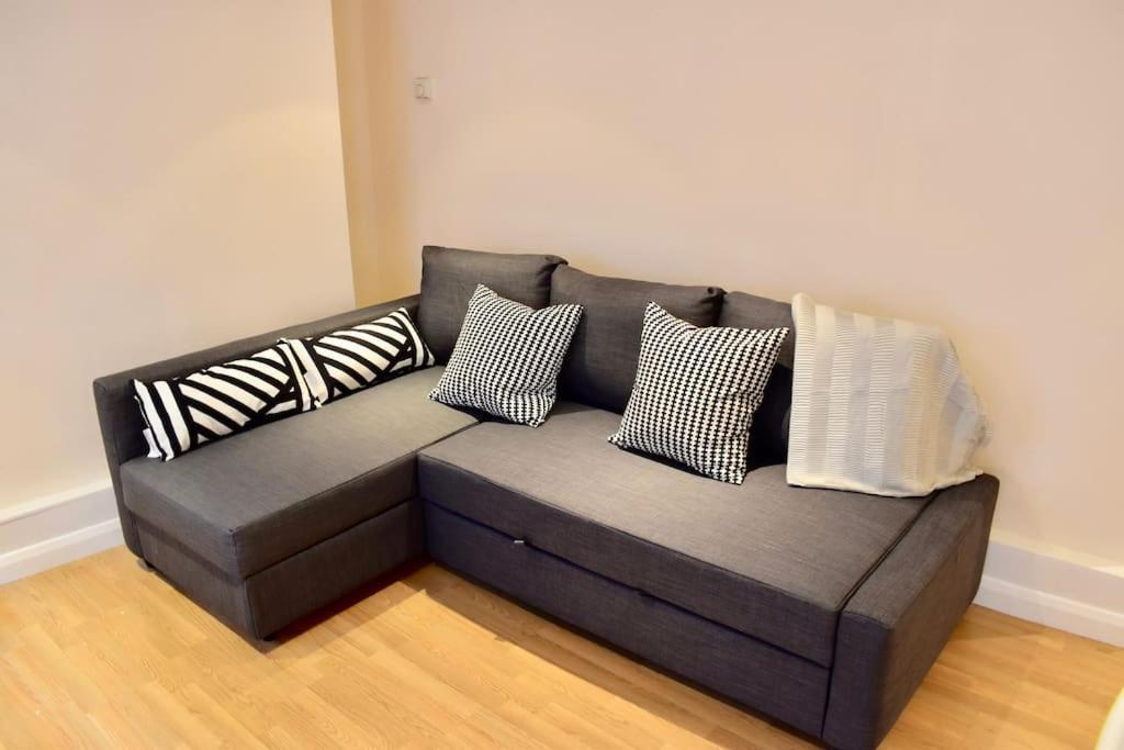Cosy 1 Bedroom Flat Near The London Eye Exterior photo